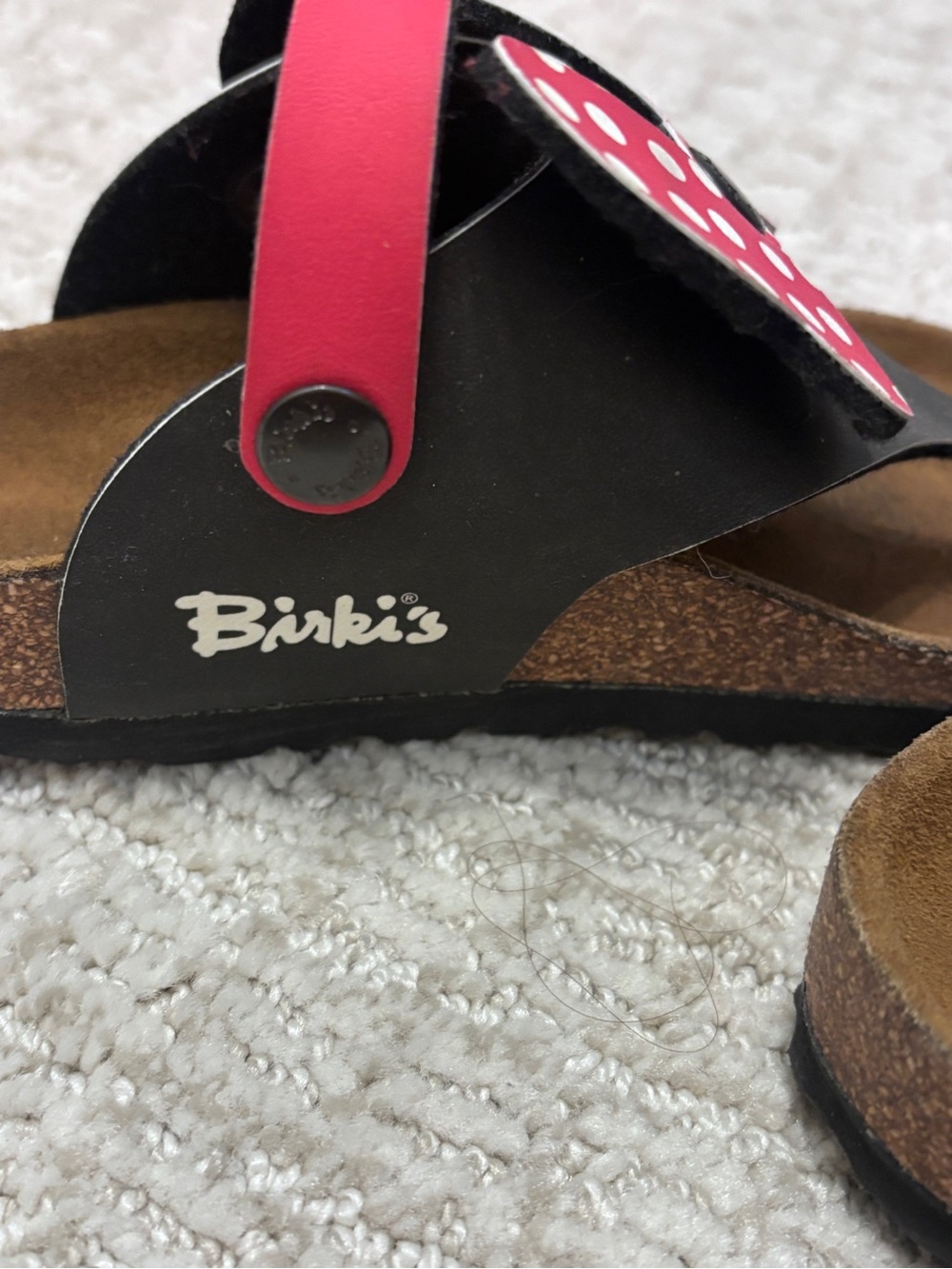 RARE Disney Minnie Mouse Youth Birki’s by Birkenstock Red Polka Dot Bow Sandal - Picture 5 of 7